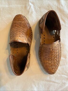 Genuine leather womens hurache sandals